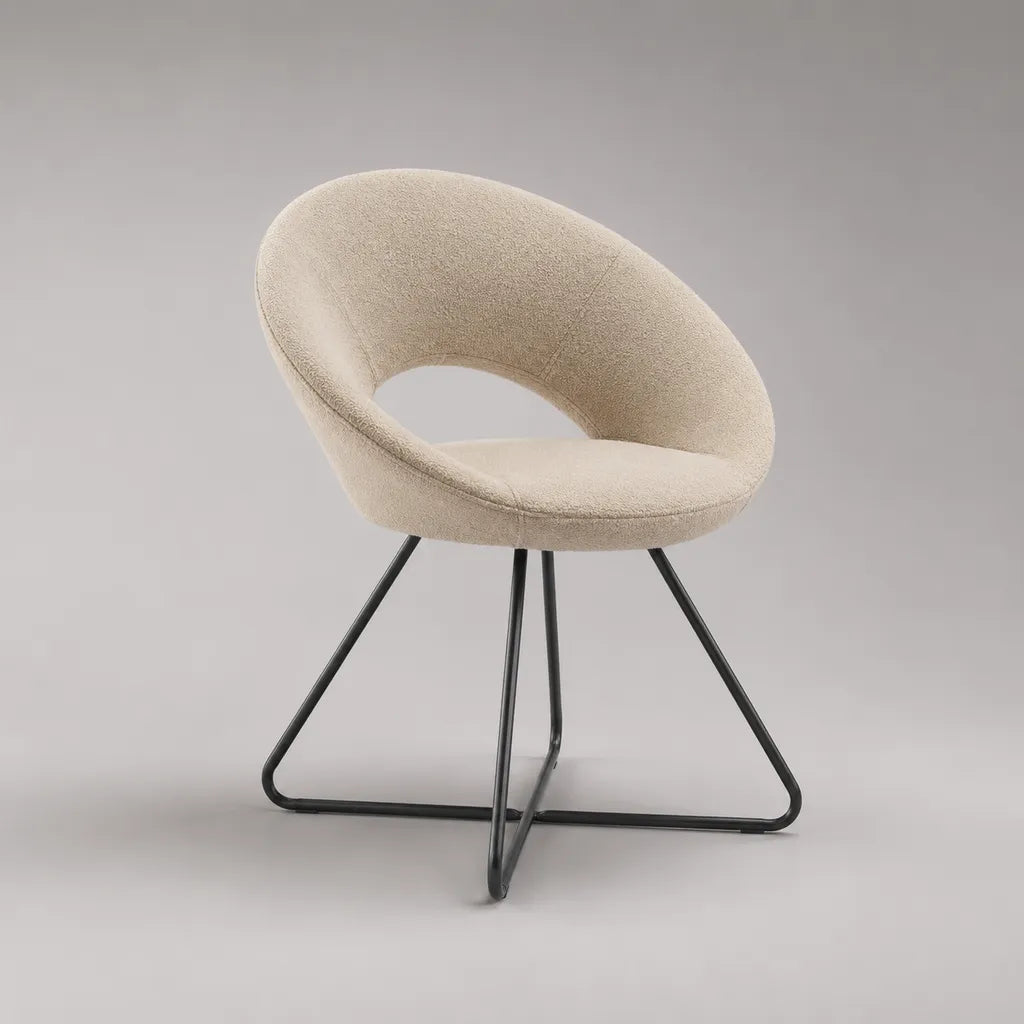 Poltrona rotonda in tessuto beige con base in acciaio nero, 72 x 67 x 77 cm